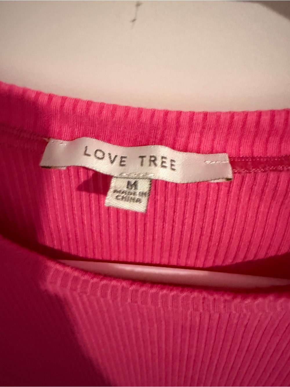 Love Tree Hot Pink Ribbed Drawstring Crop Top - Picture 2 of 3